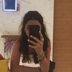 Meet your Posher, Joanne